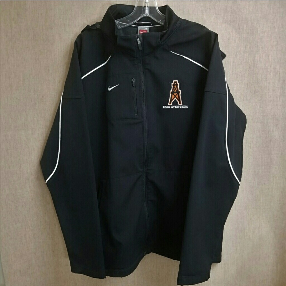 NIKE JACKET